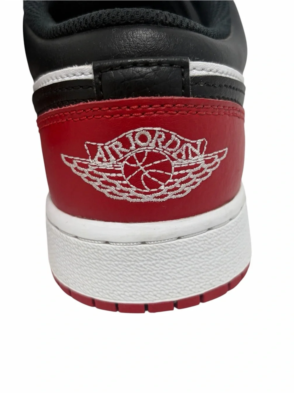Nike Air Jordon Low 1 “Bred Toe 2.0” Boy’s Sneakers - Brand New - Size 4.5